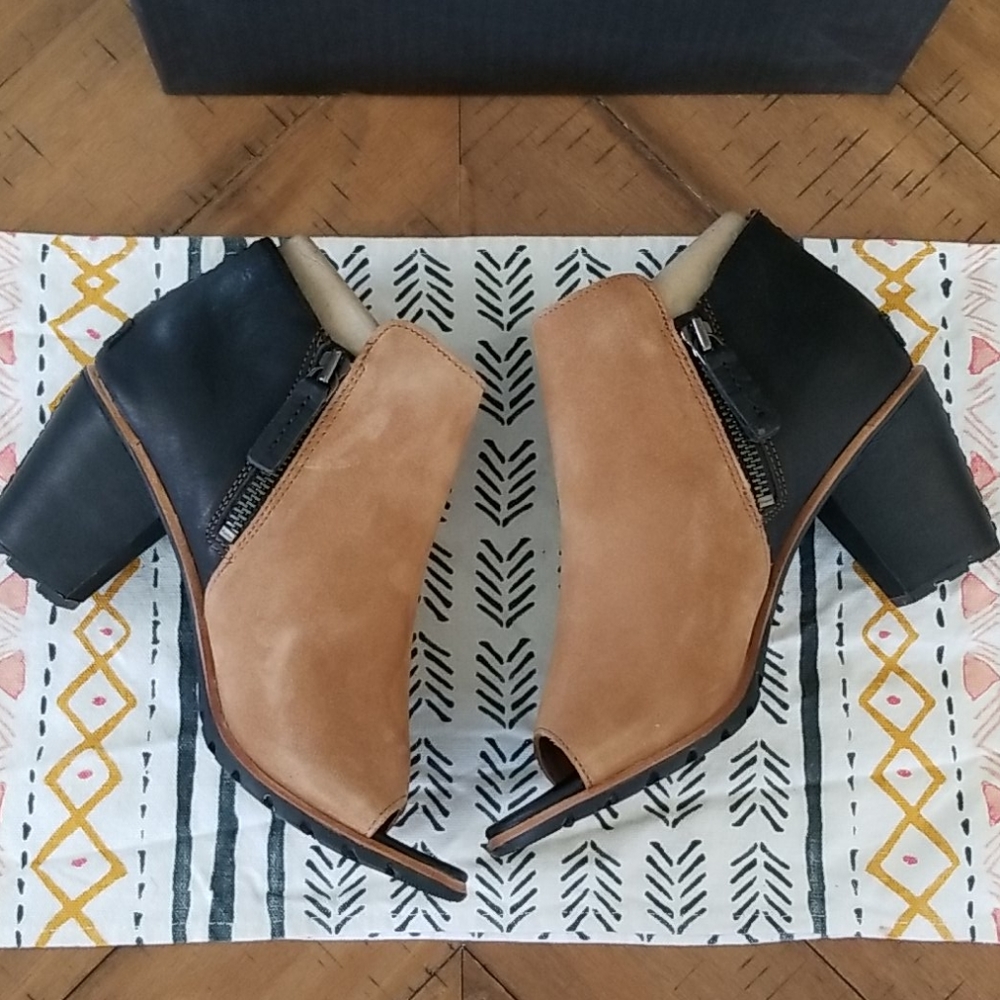 🆕️ Sorel Nadia Booties - Picture 5 of 8